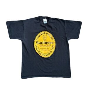Vintage 90s Guinness Dublin Beer Graphic Logo Tee T-Shirt Size Large
